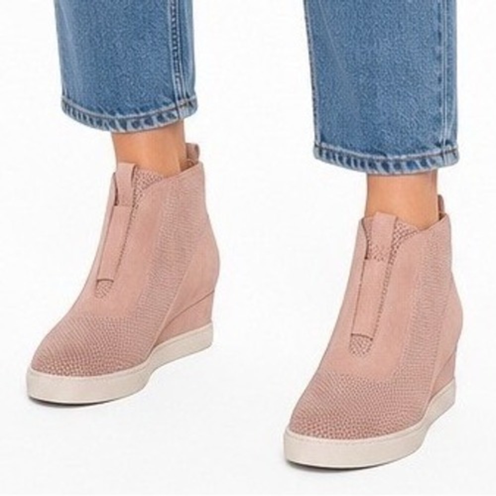 Linea Paolo Women's Anna-L Suede Perforated Wedge Sneaker Boots Pink Sz 7M NWB